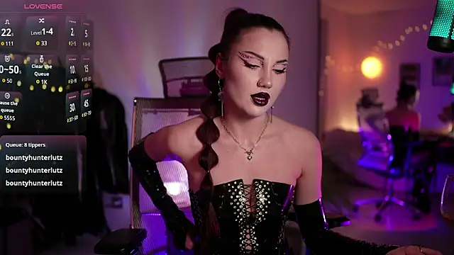 miss_stress webcam