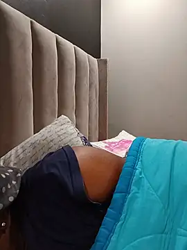 Ms__JOJO webcam