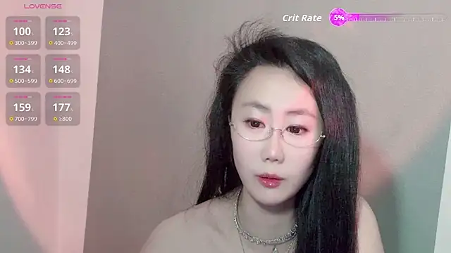 GTnTo_O live cam on StripChat