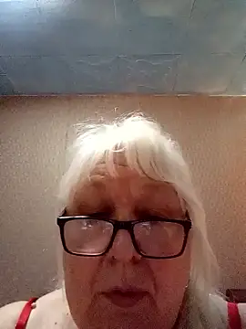 alexia64231 - Alexia64231's free webcam - UK Sex Cams