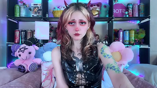 _Devill_Baby webcam