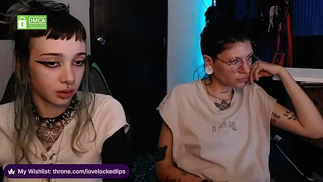 lovelockedlips webcam