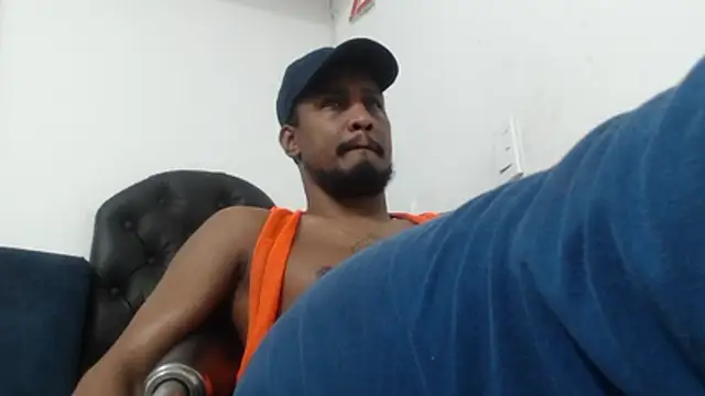 ElCaballeroNegro24 webcam
