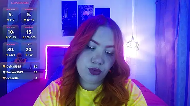 Srta_saraa webcam