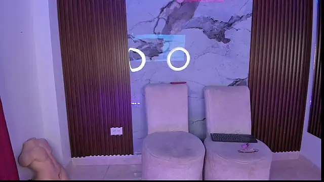 GabyHott_ webcam