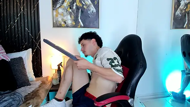 Alexlux1 webcam