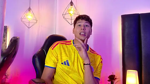 Rayden_Boy webcam