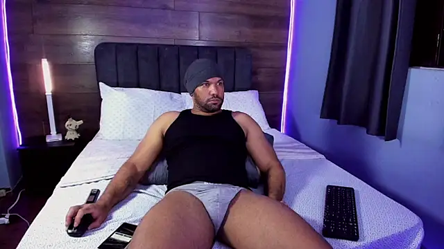 anthonylatynxd webcam