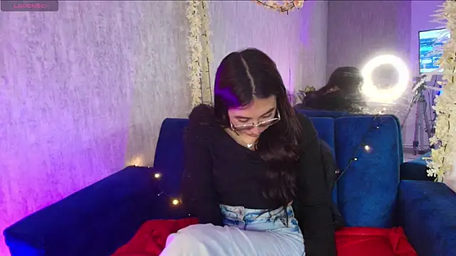 Valk_submissive webcam