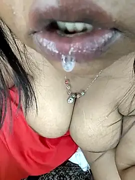 Curvy_Pooja webcam