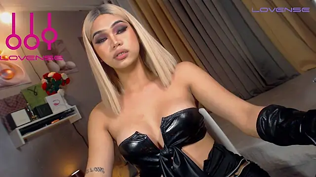 Lexi_ThunderFuck webcam