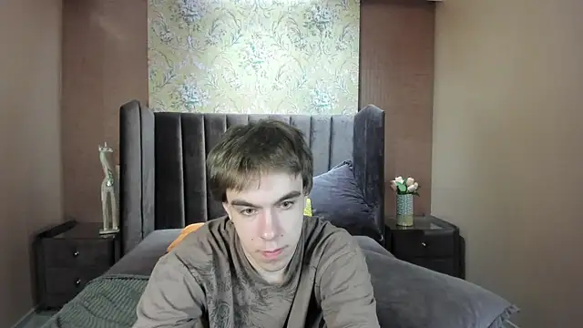 davebevy (M twink) - FULL NAKED 5 MIN