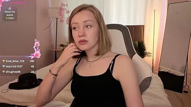 EvaHamilton webcam