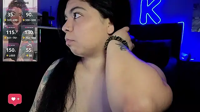 kimmiakiss22 webcam