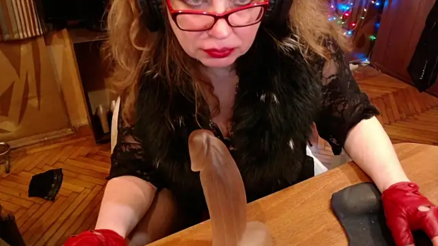 Miss_Tress webcam