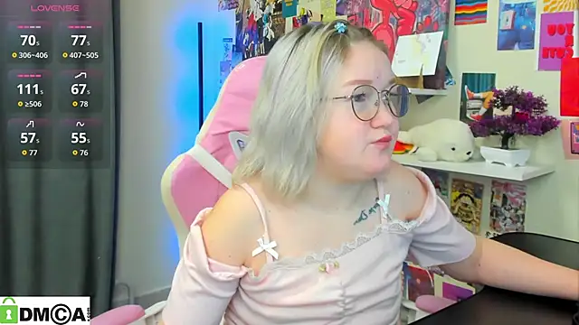 Sara_Robinson webcam
