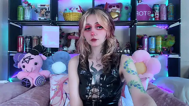 _Devill_Baby webcam