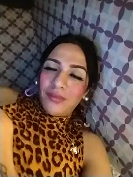 Yourbabyshane live cam