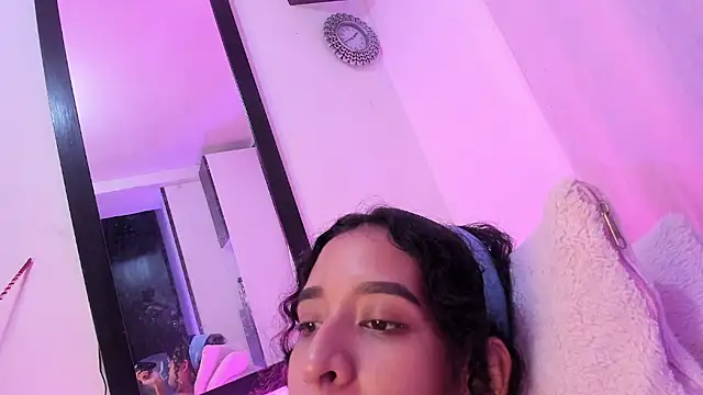 Amber-Sweett webcam