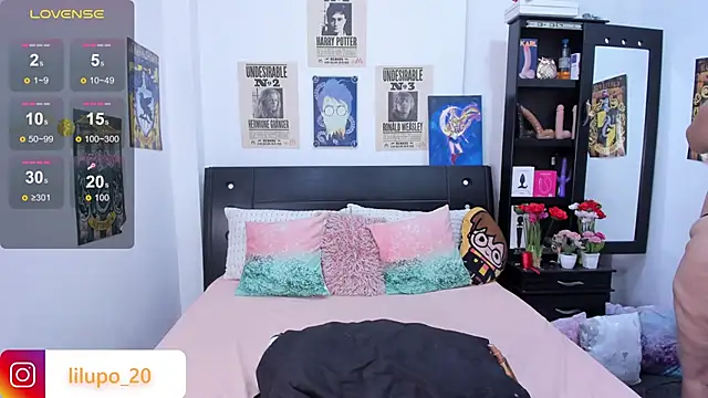 lilylunapotter webcam