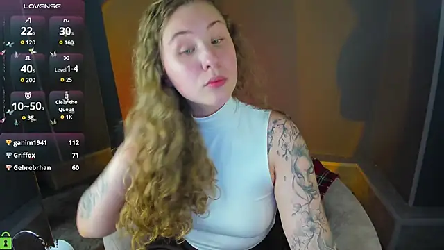 Elsie_Cutties webcam