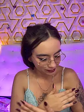 MelanyyJhonson15 webcam