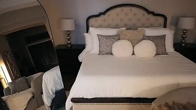 Hot_Wife_Amber webcam