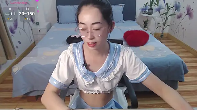 mila-baby-99 webcam