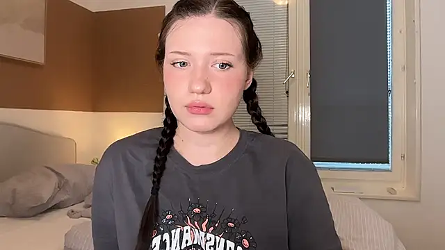 bikinibottom001 webcam