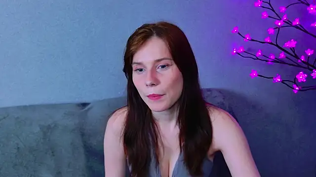 CleoBloom_ webcam