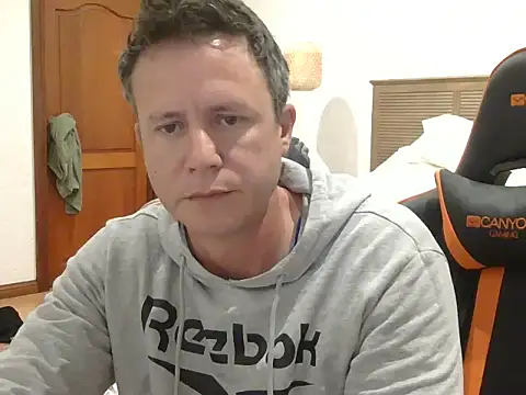 TroyDieselXXX webcam