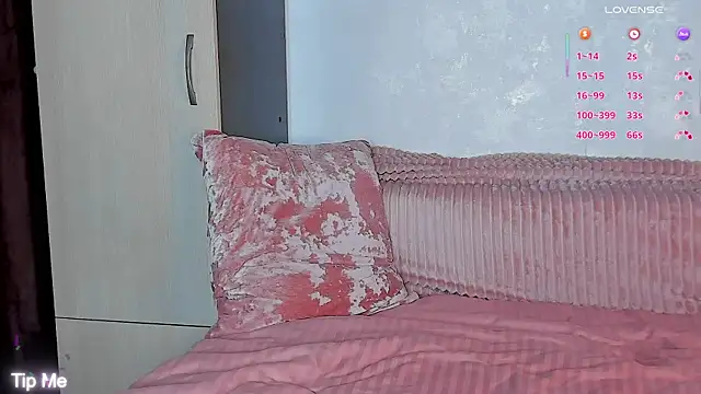 juliana_browns live cam on StripChat