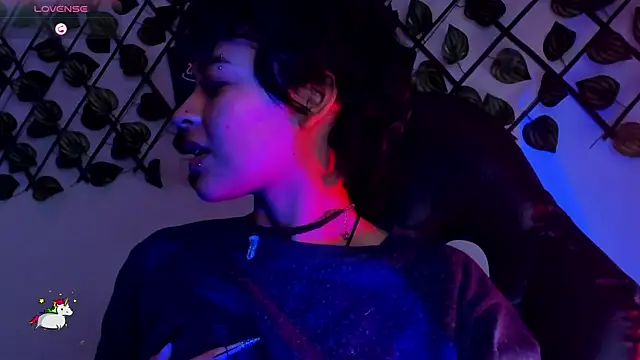 Anny_Kiitty live cam