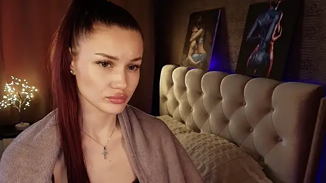 Aria_Mila webcam
