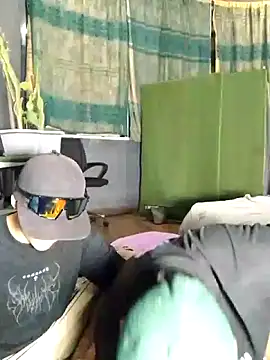 maxwell_crazy1 webcam