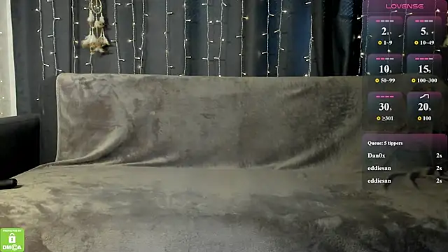 Amelia_skyy webcam
