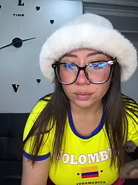 Kata_Bigboobs webcam