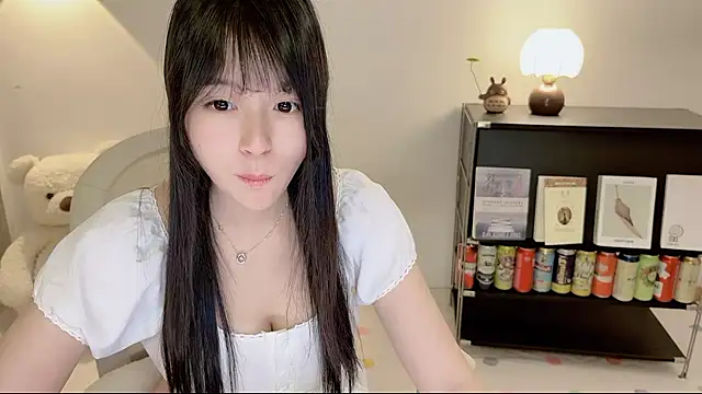 Onechestnut webcam