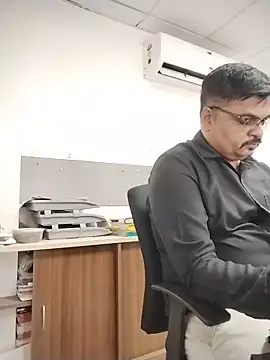 Desi_Lodo_Gujju_Boy webcam