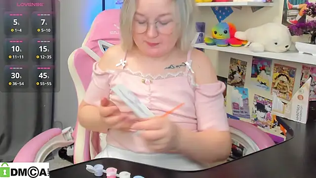 Sara_Robinson webcam
