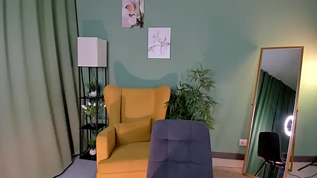 LeticiaRomano webcam