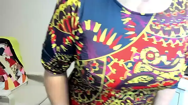 Adelewildx webcam