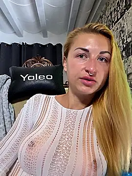 kylie_blck's live room