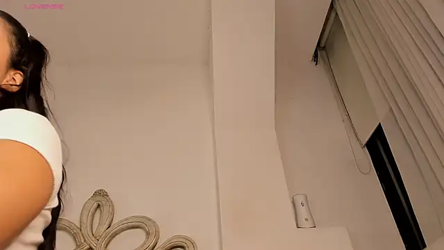 mara_betancurt's live room