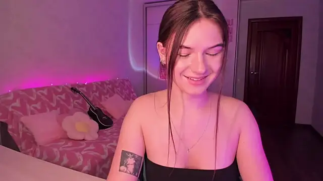 luna_lust_212 webcam