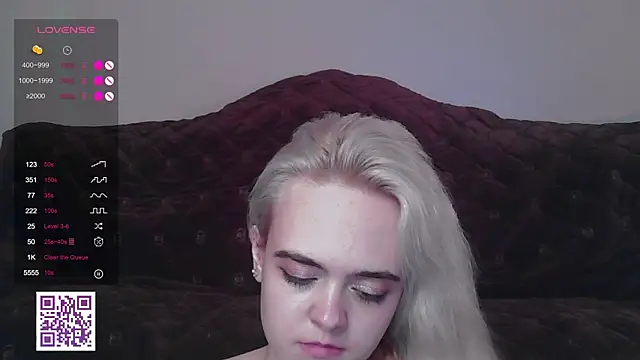 Oxcy_Secret webcam