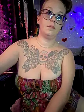 edgexchaos live cam on StripChat