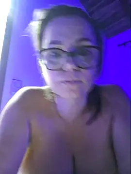 MariaPau_83 webcam