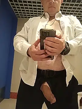 bigcristh79 (Ask my age) - Down pants