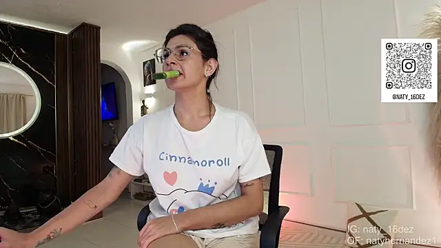 NatyHernandez1 webcam